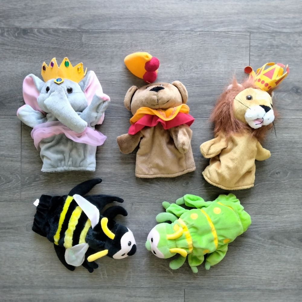 5 Hand Puppets Lot - Restoration Hardware- Lion, Elephant, Bear, Caltoy Bug, Bee